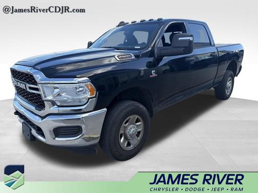 Diamond Black Crystal Pearlcoat 2024 RAM 2500 Tradesman Crew Cab 4x4 6'4' Box