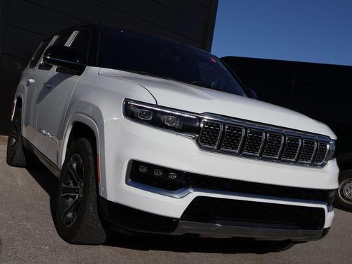 2023 Jeep Grand Wagoneer 4x4