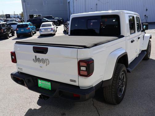 2021 Jeep Gladiator Overland