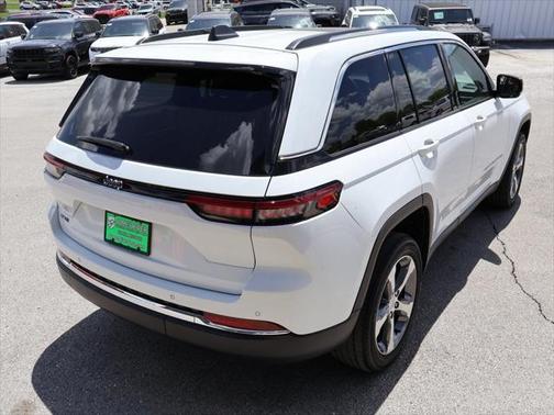 2022 Jeep Grand Cherokee 4xe Base