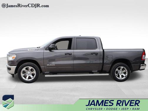 Granite Crystal Metallic Clearcoat 2023 RAM 1500 Big Horn/Lone Star