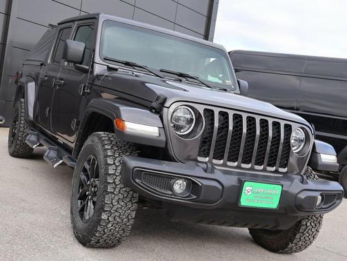 2022 Jeep Gladiator Sport S