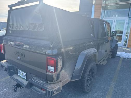 2022 Jeep Gladiator Sport S