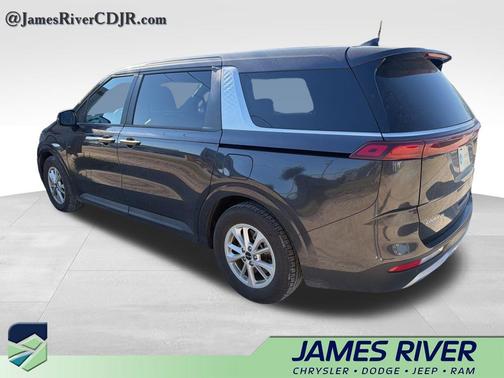 Panthera Metal 2023 Kia Carnival LX