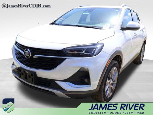 White Frost Tricoat 2023 Buick Encore GX Essence