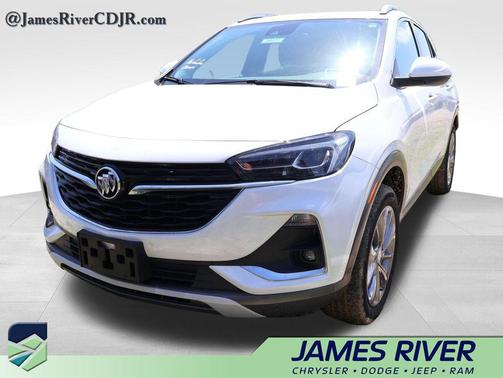 White Frost Tricoat 2023 Buick Encore GX Essence