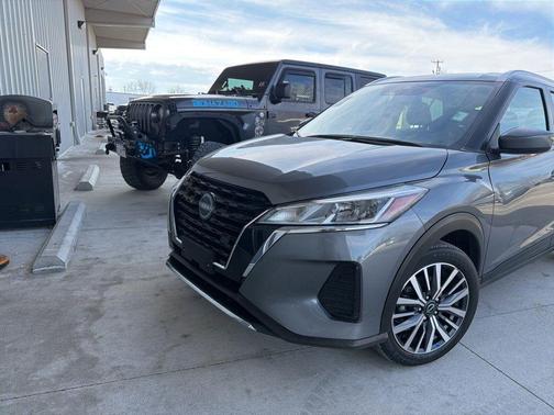 2024 Nissan Kicks SV