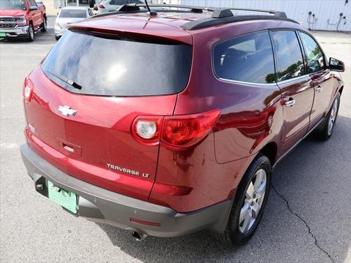 2010 Chevrolet Traverse LT