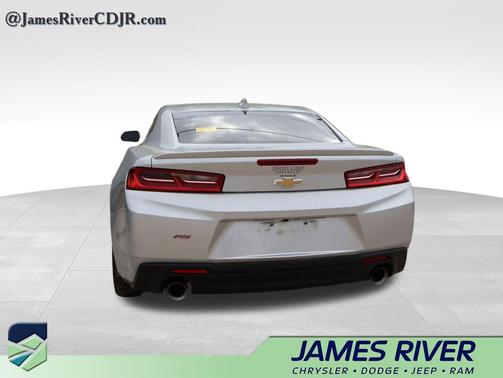 Silver Ice Metallic 2017 Chevrolet Camaro 1LT