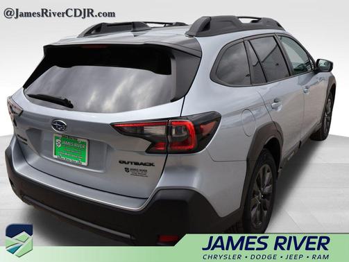 Ice Silver Metallic 2025 Subaru Outback Onyx Edition