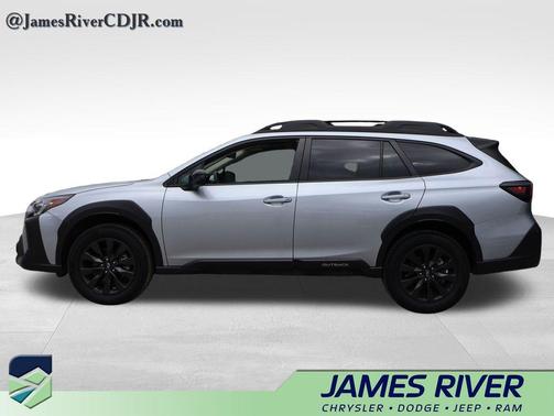 Ice Silver Metallic 2025 Subaru Outback Onyx Edition