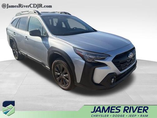 Ice Silver Metallic 2025 Subaru Outback Onyx Edition