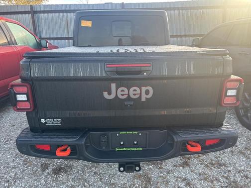 2024 Jeep Gladiator Mojave