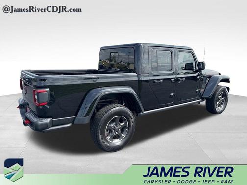 Black Clearcoat 2022 Jeep Gladiator Rubicon