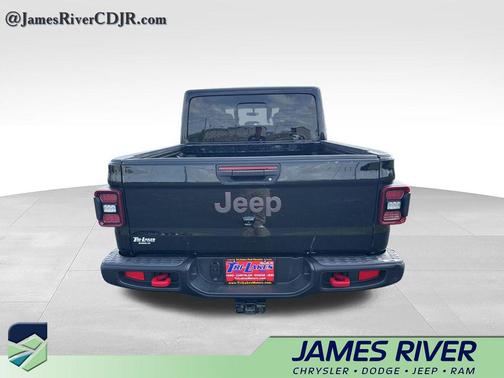 Black Clearcoat 2022 Jeep Gladiator Rubicon