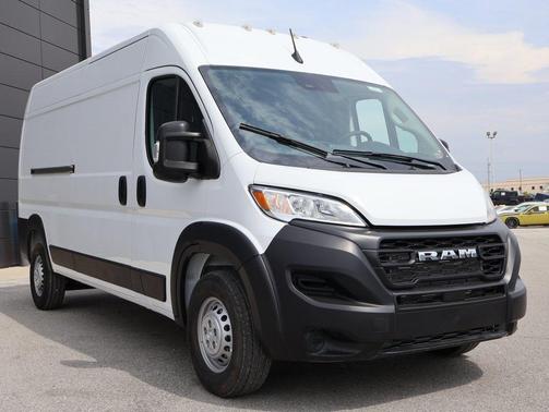 2025 RAM ProMaster 2500 Tradesman