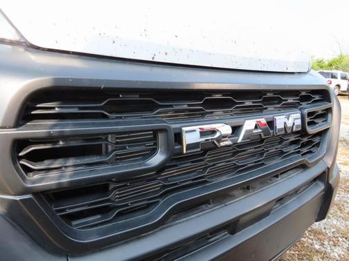 2025 RAM ProMaster 2500 Tradesman