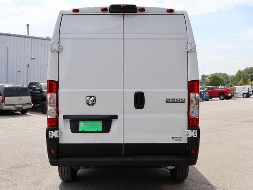 2025 RAM ProMaster 2500 Tradesman