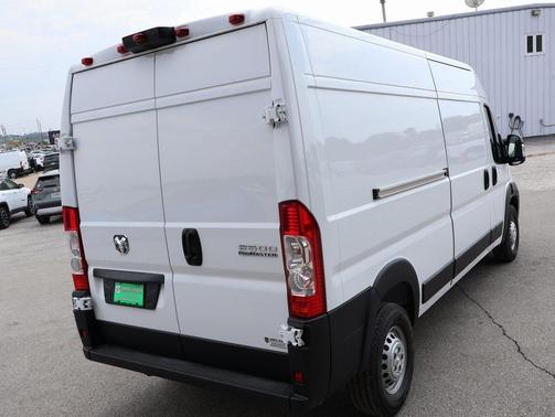 2025 RAM ProMaster 2500 Tradesman