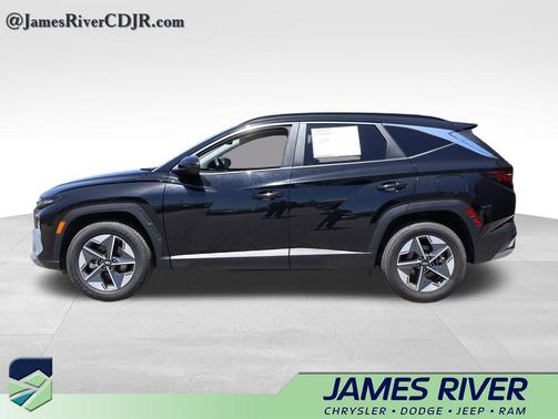 Phantom Black 2025 Hyundai TUCSON SEL