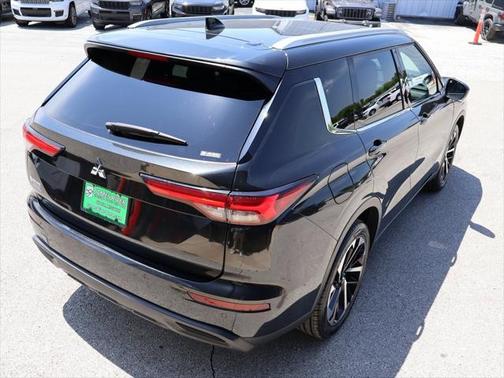 2022 Mitsubishi Outlander SEL 2.5 2WD
