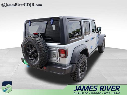 Silver Zynith Clearcoat 2023 Jeep Wrangler 4xe Base