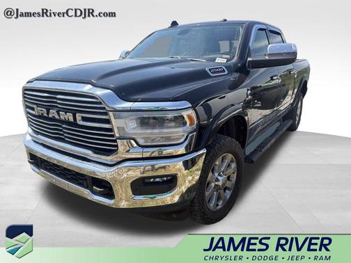 Diamond Black Crystal Pearlcoat 2021 RAM 2500 Laramie Crew Cab 4x4 6'4' Box