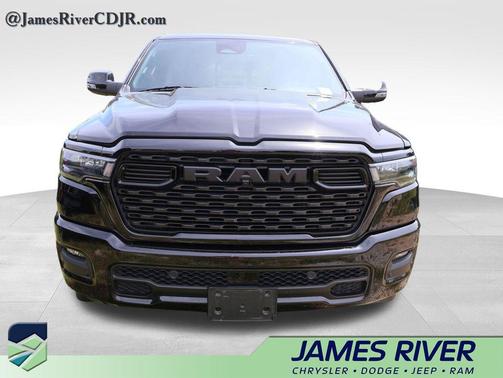 Diamond Black Crystal Pearlcoat 2025 RAM 1500 Big Horn/Lone Star