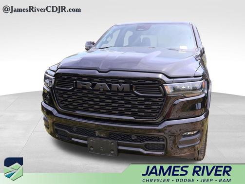 Diamond Black Crystal Pearlcoat 2025 RAM 1500 Big Horn/Lone Star