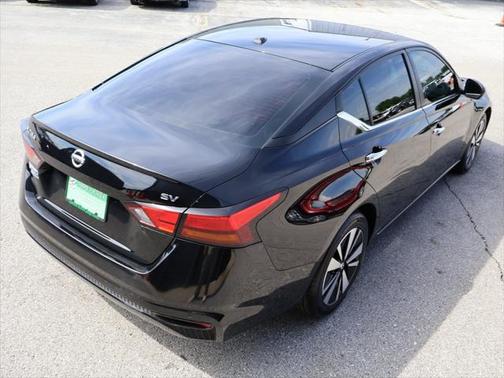 2021 Nissan Altima 2.5 SV