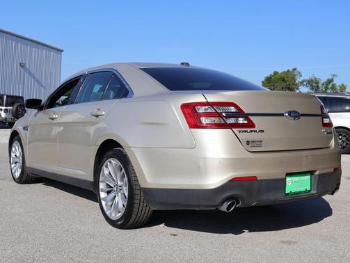 2018 Ford Taurus Limited