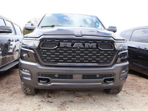 2026 RAM 1500 Warlock Crew Cab 4x4 5'7' Box