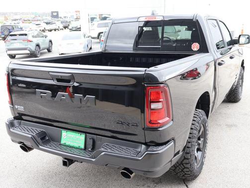 2026 RAM 1500 Warlock Crew Cab 4x4 5'7' Box