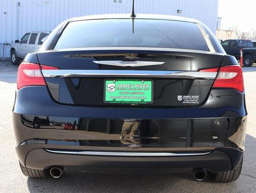 2012 Chrysler 200 Limited