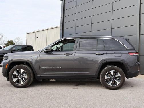 2023 Jeep Grand Cherokee 4xe Base