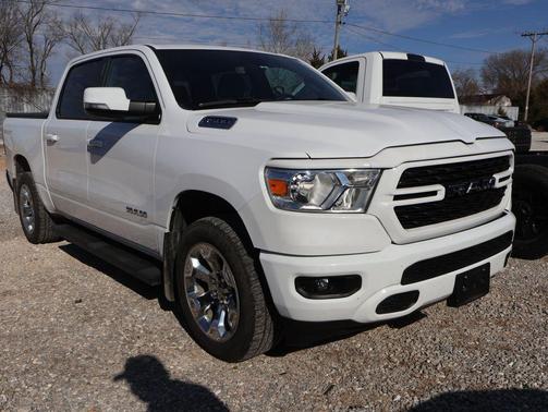 Bright White Clearcoat 2022 RAM 1500 Big Horn/Lone Star