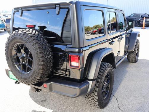 2024 Jeep Wrangler Willys