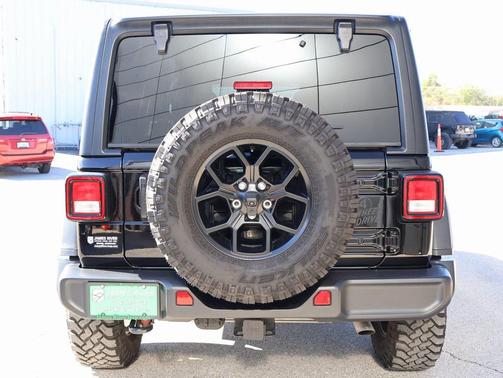 2024 Jeep Wrangler Willys