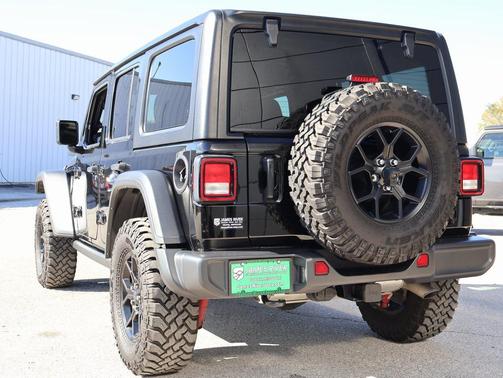 2024 Jeep Wrangler Willys