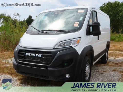 2025 RAM ProMaster 1500 Low Roof