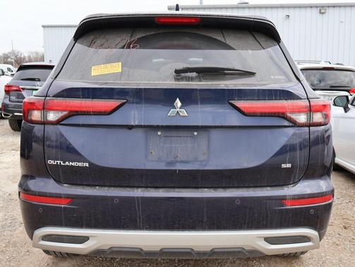 2024 Mitsubishi Outlander 
