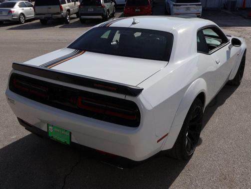 2023 Dodge Challenger R/T Scat Pack Widebody
