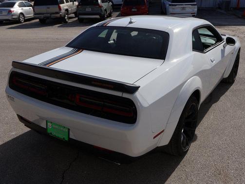 2023 Dodge Challenger R/T Scat Pack Widebody