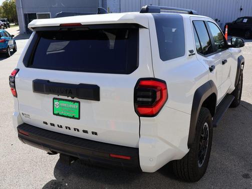 2025 Toyota 4Runner TRD Off Road