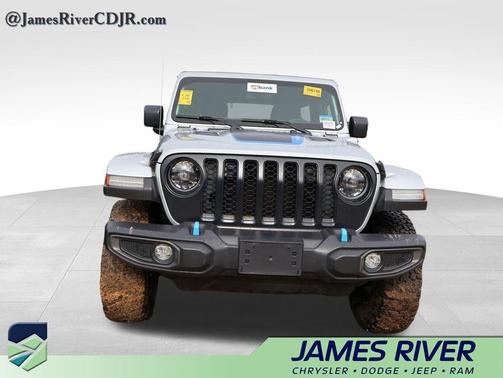 Silver Zynith Clearcoat 2023 Jeep Wrangler 4xe Rubicon