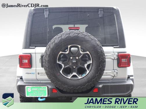 Silver Zynith Clearcoat 2023 Jeep Wrangler 4xe Rubicon