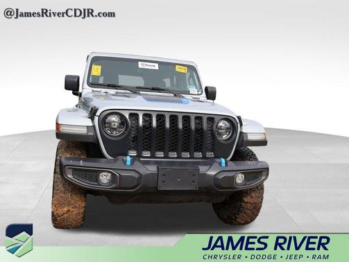 Silver Zynith Clearcoat 2023 Jeep Wrangler 4xe Rubicon