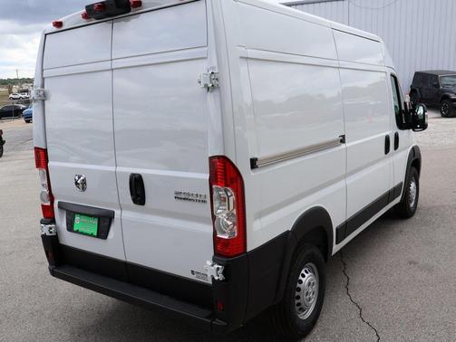 2026 RAM ProMaster 2500 Tradesman