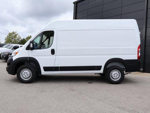 2026 RAM ProMaster 2500 Tradesman