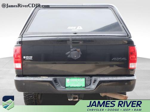2017 RAM 2500 Big Horn Crew Cab 4x4 8' Box